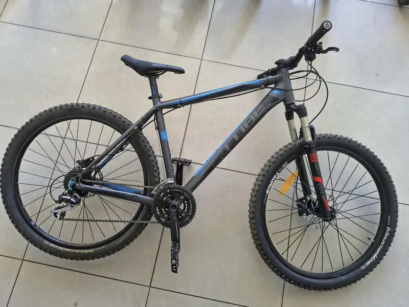 Cube hardtail bicycle